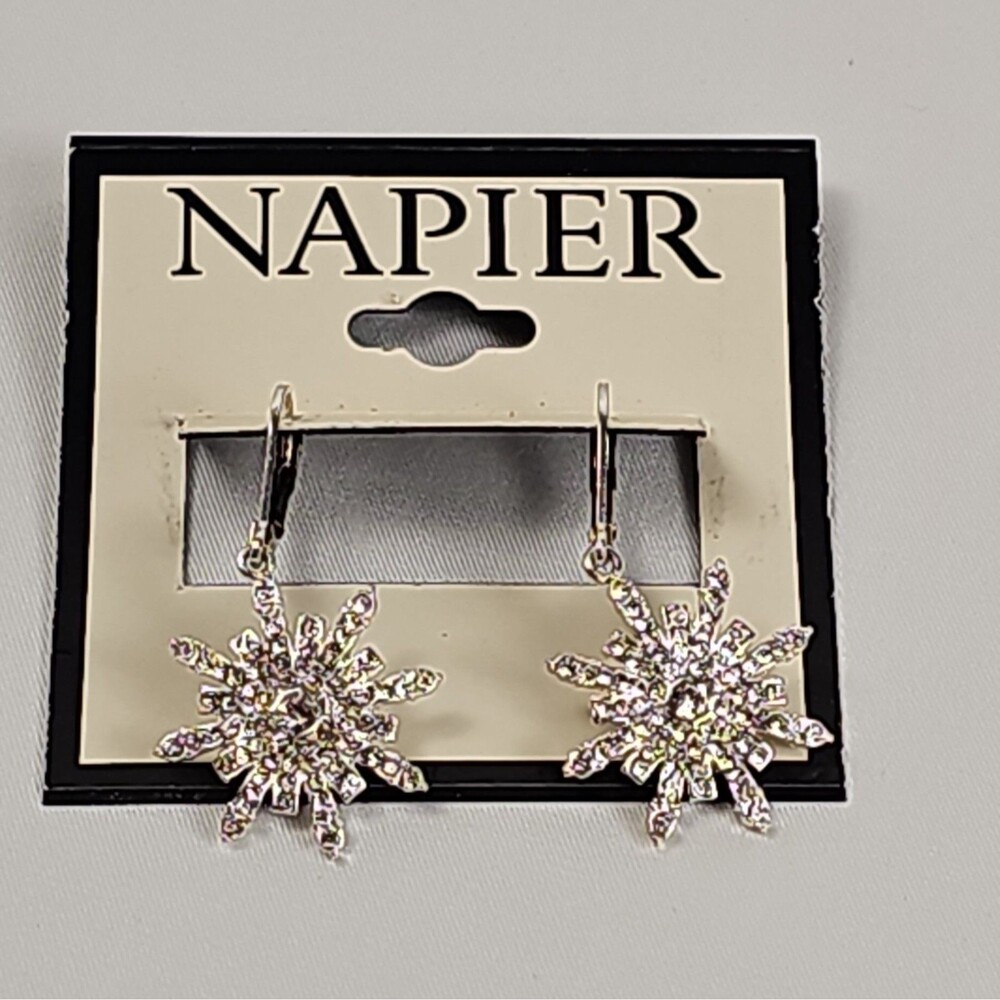 Napier Snowflake Dangle Earrings Silver Tone Rhinestone Pierced Vintage